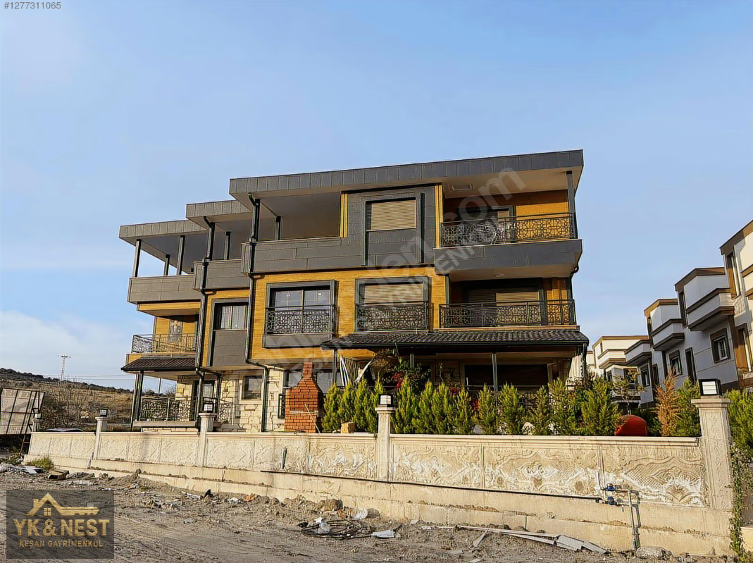 İZMİR DİKİLİ ÇANDARLI'DA FIRSAT!!! EŞYALI 5+2 ULTRA LÜKS VİLLA